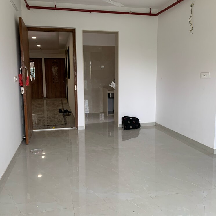 Room, shraddha-elite 2.5 Bedroom 780 Sq.Ft. Apartment In Poisar Mumbai 8855154