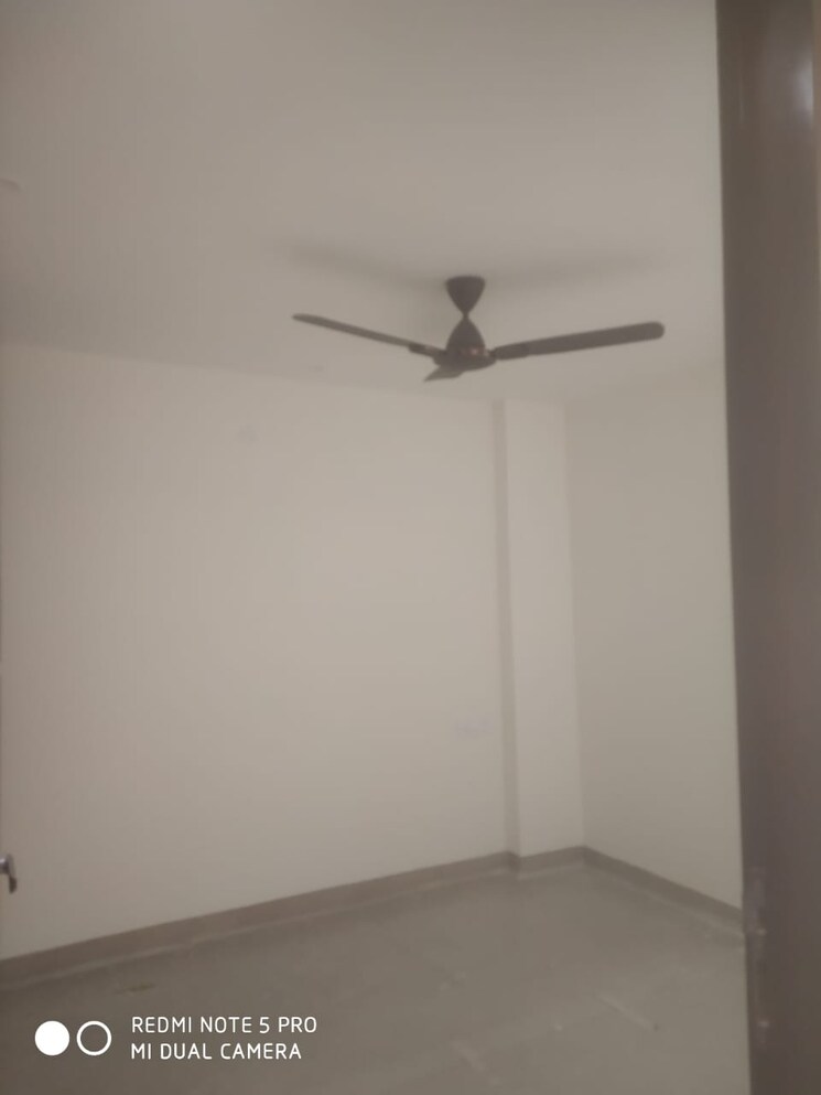 Room, suncity 3 Bedroom 240 Sq.Yd. Builder Floor In Suncity Gurgaon 8855078