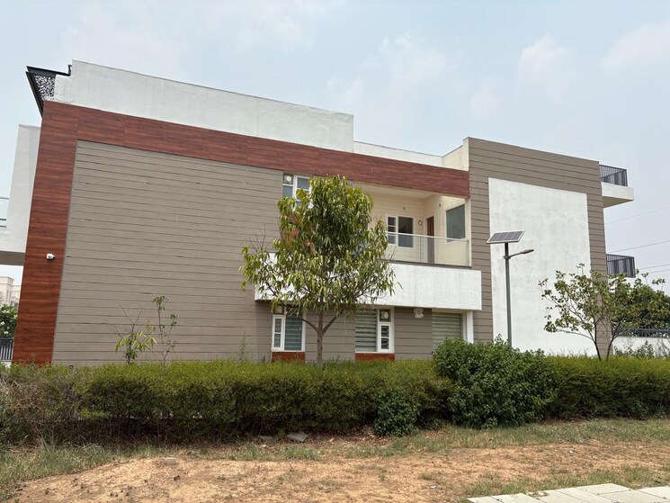 Exterior View, dlf-hyde-park 5 Bedroom 350 Sq.Yd. Independent House In South Mullanpur Chandigarh 8841471