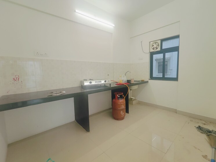 Kitchen, tata-la-montana-phase-1 2 Bedroom 992 Sq.Ft. Apartment In Talegaon Dabhade Pune 8855238