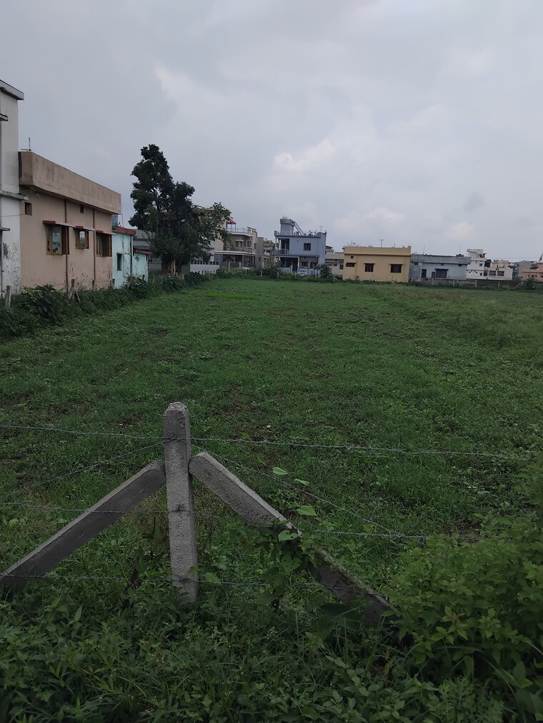 undefined, seema dwar  150 Sq.Yd. Plot In Seema Dwar Dehradun 8855337