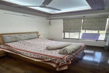 Bedroom in 2.5 BHK Apartment at Kalpataru Aura, Ghatkopar West – for Sale