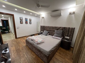 Bedroom in 4 BHK Builder Floor at Eros Rosewood City, Sector 49 – for Sale