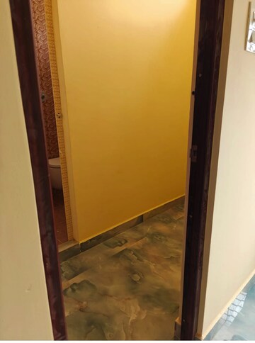Room in 2 BHK Villa at Kelamangalam rd – for Sale
