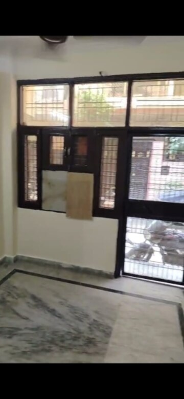 Room in 2 BHK Builder Floor at Vasundhara Sector 5 – for Sale