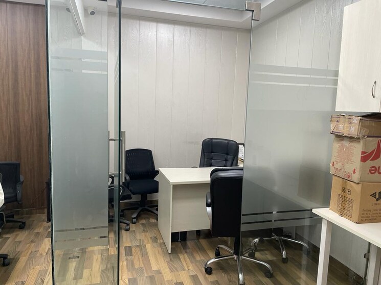 Team Area, sector 4 Commercial Office Space 2000 Sq.Ft. In Sector 4 Noida 8855462