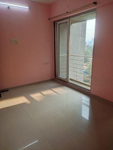 Room in 1 BHK Apartment at Dhana Shree Pearl, Taloja – for Rent