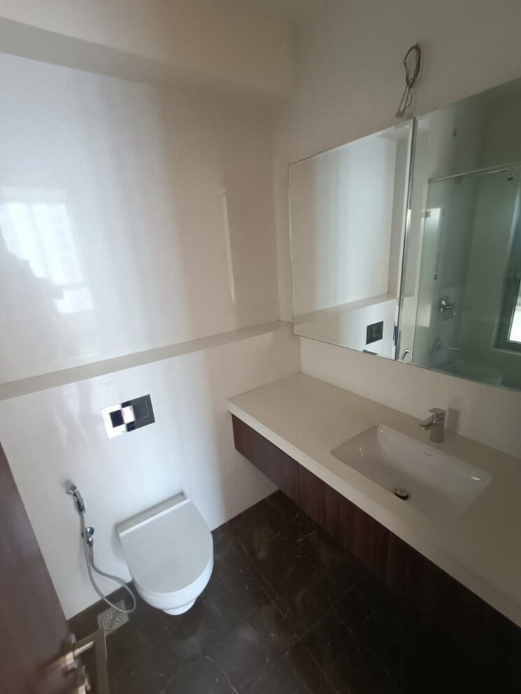 Bathroom, piramal-vaikunth 3 Bedroom 1278 Sq.Ft. Apartment In Balkum Pada Thane 8855565