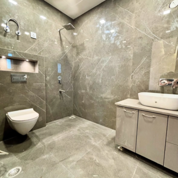 Bathroom in 4 BHK Apartment at Arihant Apartments Khar, Khar West – for Rent