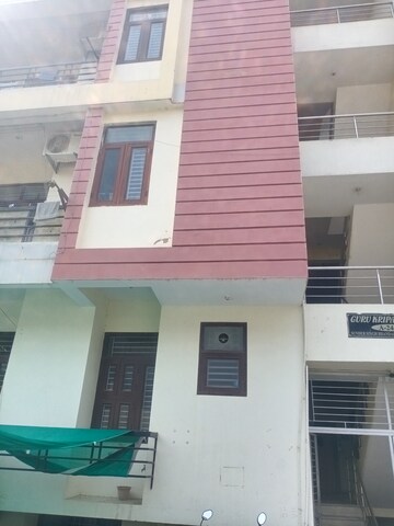 3 BHK Builder Floor For Sale in Sodala