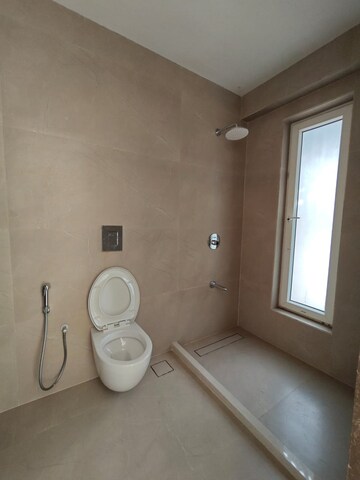 Bathroom in 4 BHK Apartment at Chembur – for Sale
