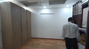 Room in 6+ BHK Independent House at Sector 57 – for Sale