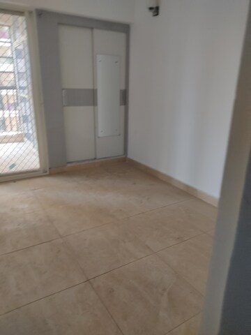 Furnished Amenities in 3 BHK Apartment at Gaur City 2 - 14th Avenue, Sector 16c Greater Noida – for Rent