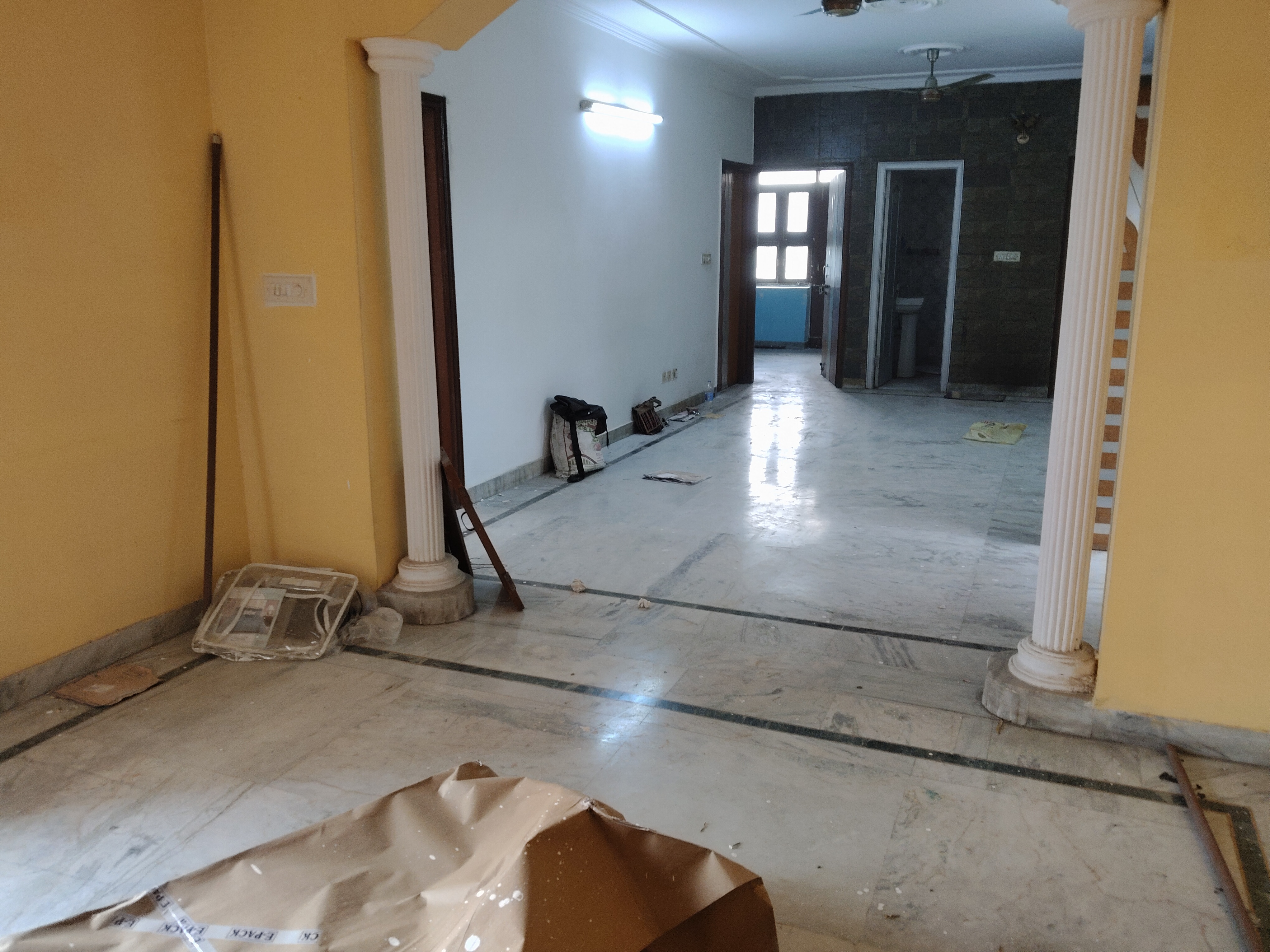 3 BHK + Pooja Room,Extra Room Apartment For Rent in Sector 21c