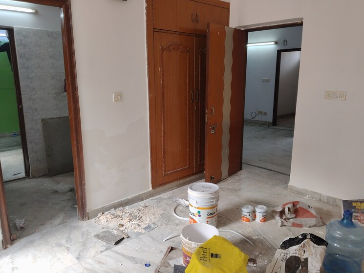 Room, sector 21c 3 Bedroom 1650 Sq.Ft. Apartment In Sector 21c Faridabad 8855771