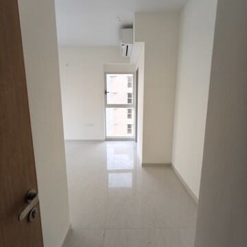 Bathroom in 3.5 BHK Apartment at Lodha Bella Vita, Mohammadwadi – for Rent