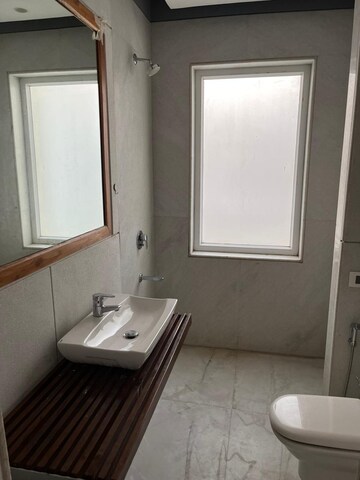 Bathroom in 4 BHK Builder Floor at South City 1 – for Rent