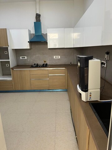 Kitchen in 4 BHK Builder Floor at South City 1 – for Rent