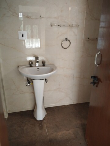 Attached Bathroom in 3 BHK Apartment at Sector 21c – for Rent