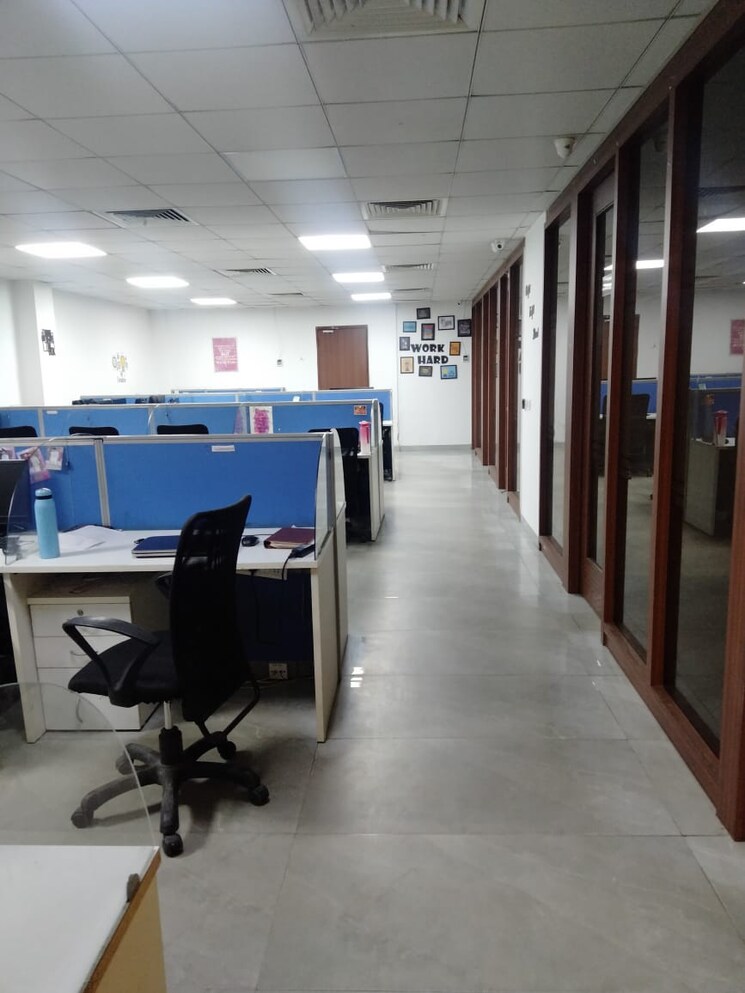 Gym, sector 2 Commercial Office Space 3000 Sq.Ft. In Sector 2 Noida 8855816