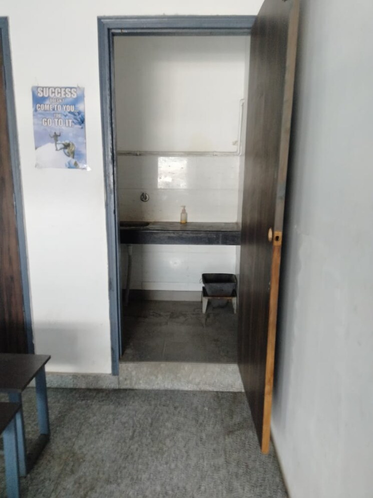 Bathroom, sector 2 Commercial Office Space 3500 Sq.Ft. In Sector 2 Noida 8855892