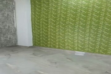 Room in 3 BHK Builder Floor at Shalimar Garden Extension ii – for Sale