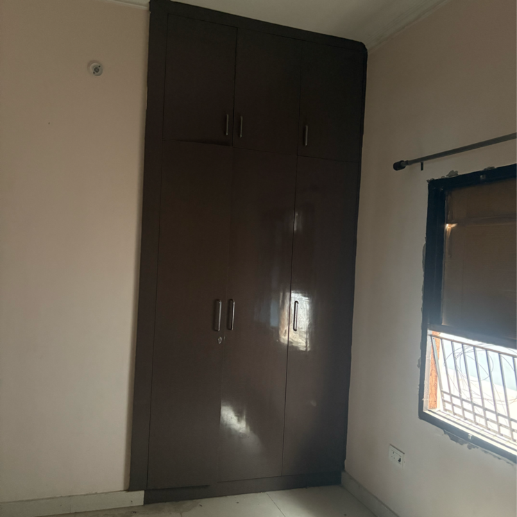 Room, upavp-vrindavan-yojana 6+ Bedroom 4300 Sq.Ft. Independent House In Nagram Road Lucknow 8855953