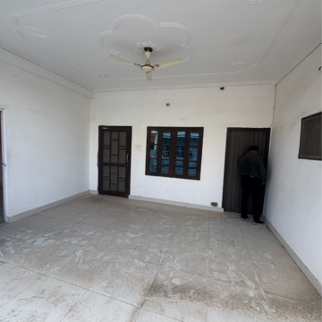 Bedroom in 6+ BHK Independent House at UPAVP Vrindavan Yojana, Nagram Road – for Sale