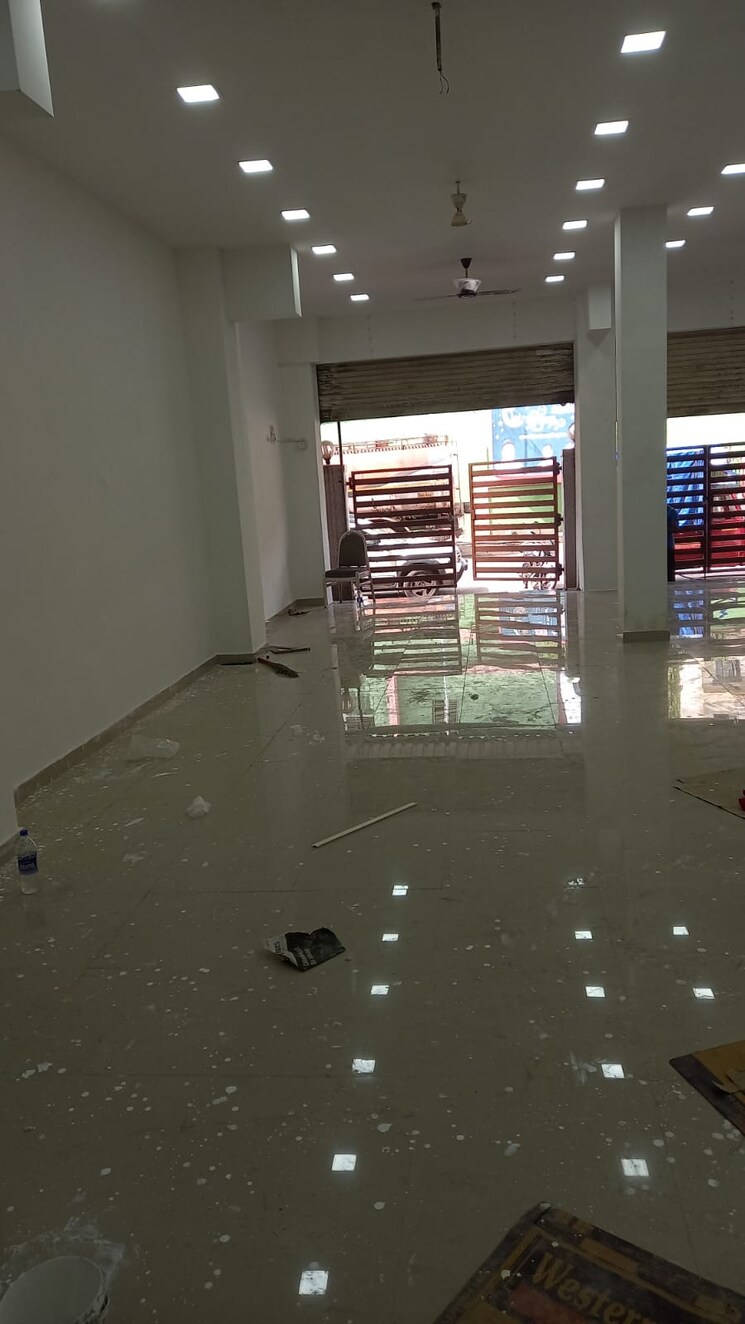  Parking, sector 19a vashi Commercial Shop 1700 Sq.Ft. In Sector 19a Vashi Navi Mumbai 8855917