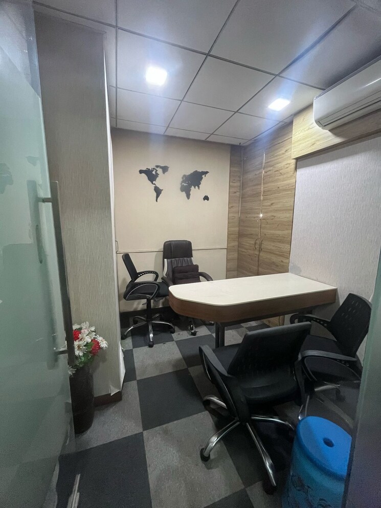 Team Area, real-tech-park Commercial Office Space 400 Sq.Ft. In Vashi Sector 30a Navi Mumbai 8855960