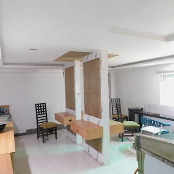 Living Room in 6 BHK Villa at Sri Rama Apartments Banjara Hills, Banjara Hills – for Sale