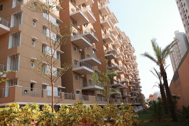 Exterior View, unishire-terraza 3.5 Bedroom 2005 Sq.Ft. Apartment In Thanisandra Bangalore 8855987