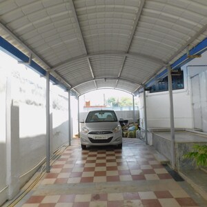 Parking in 6 BHK Villa at Sri Rama Apartments Banjara Hills, Banjara Hills – for Sale