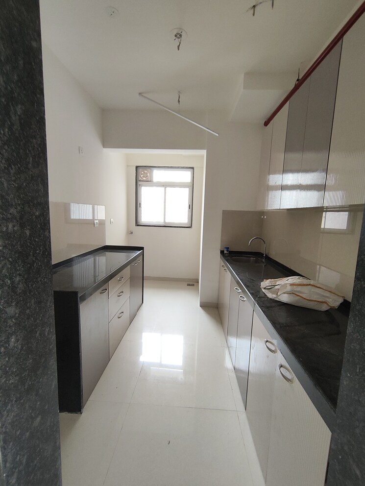Kitchen, runwal-nirvana 3 Bedroom 1006 Sq.Ft. Apartment In Parel Mumbai 8856029
