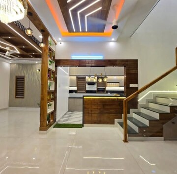 Staircase in 3 BHK Builder Floor at Sector 33 – for Rent
