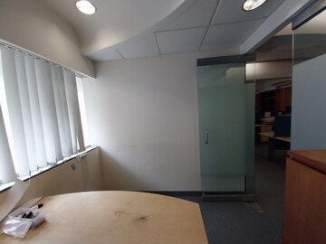 Room in  Office Space at Maker Tower, Cuffe Parade – for Rent
