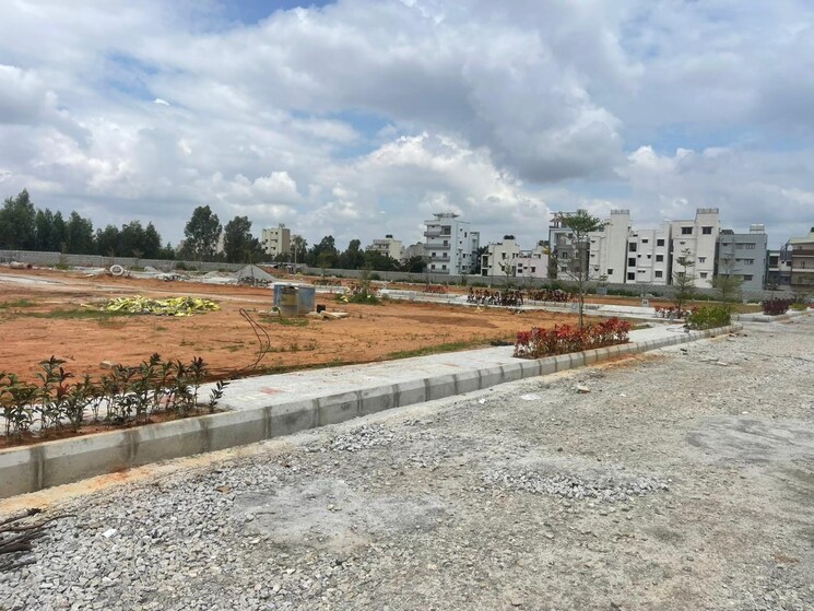 undefined, hennur  2475 Sq.Ft. Plot In Hennur Bangalore 8856062