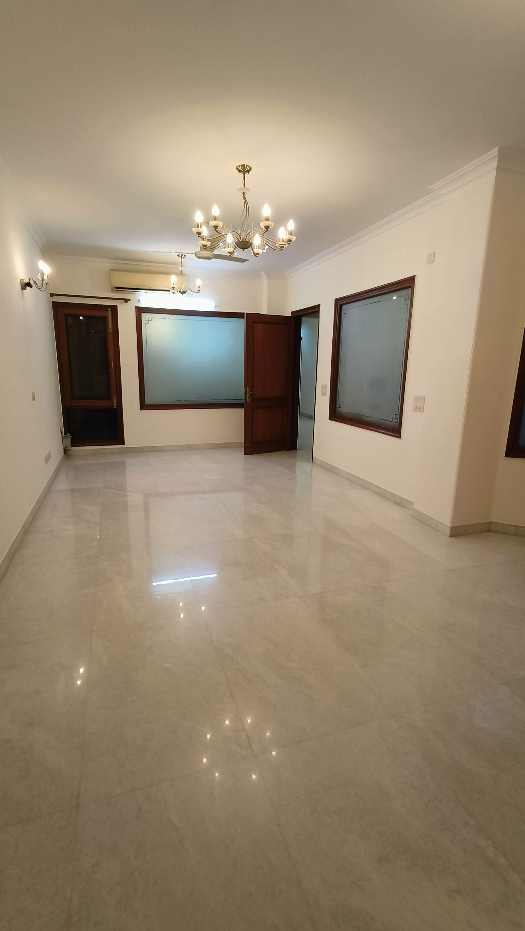 3 BHK + Pooja Room,Servant Room,Study Room,Extra Room Apartment For Rent in Florence Nightingale Lane