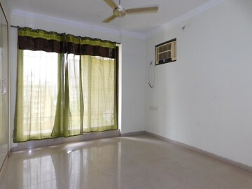 Room in 3 BHK Apartment at Chembur – for Rent