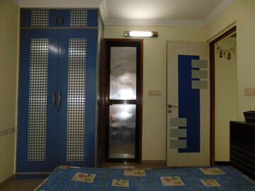 Living Room in 3 BHK Apartment at Chembur – for Rent