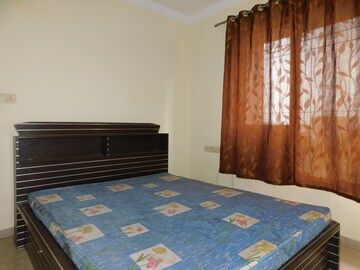 Bedroom in 3 BHK Apartment at Chembur – for Rent