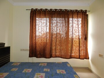 Bedroom in 3 BHK Apartment at Chembur – for Rent