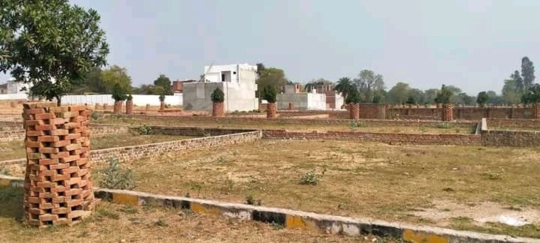 undefined, gomti nagar  2000 Sq.Ft. Plot In Gomti Nagar Lucknow 8856257