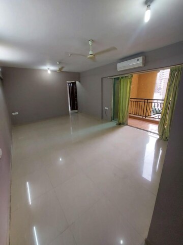 2 BHK Apartment For Sale in Nahar Jonquille And Jamaica, Chandivali