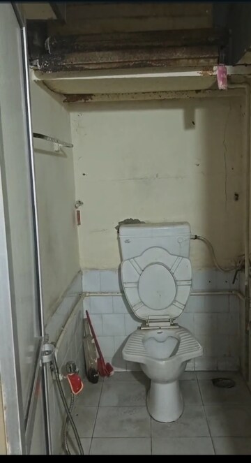 Bathroom in 2 BHK Apartment at Vijaya CHS Byculla, Byculla – for Rent