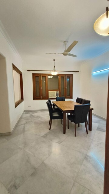 Team Area in 3 BHK Apartment at Florence Nightingale Lane, Green Park – for Rent
