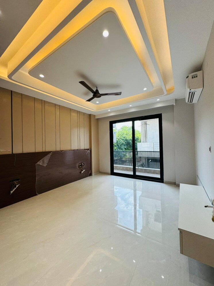 Kitchen, ansal-api-esencia 4 Bedroom 300 Sq.Ft. Builder Floor In Sector 67 Gurgaon 8856643
