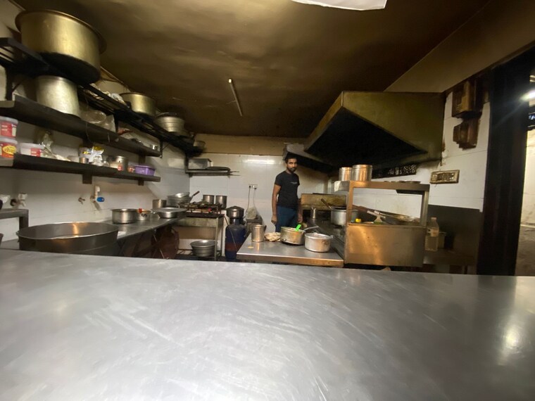 Team Area, khadki Commercial Showroom 800 Sq.Ft. In Khadki Pune 8856622