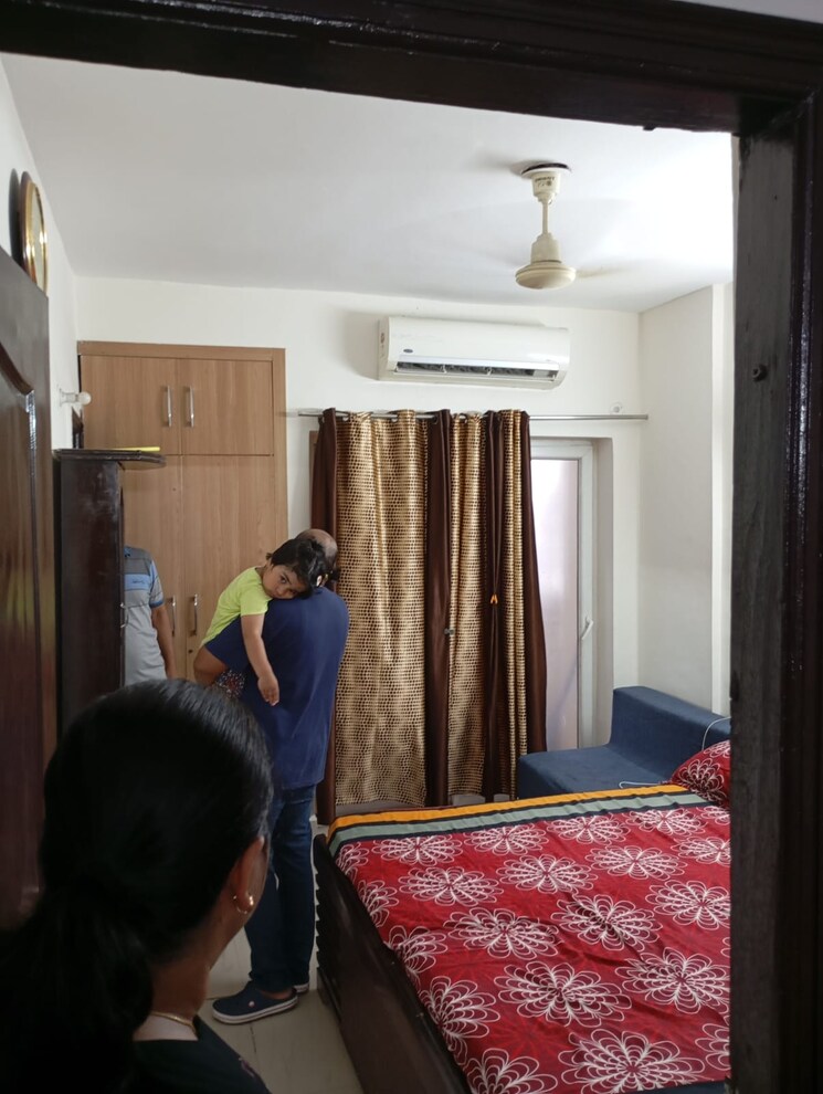 Bedroom, nimbus-the-hyde-park 2 Bedroom 915 Sq.Ft. Apartment In Sector 78 Noida 8856674