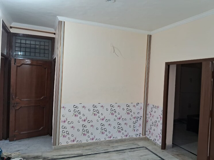 Room, hindon-vihar 3 Bedroom 1350 Sq.Ft. Independent House In Sector 49 Noida 8856885